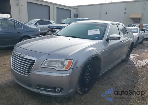 2014 Chrysler 300C z USA, uszkodzony, nr VIN 2C3CCAET0EH109059